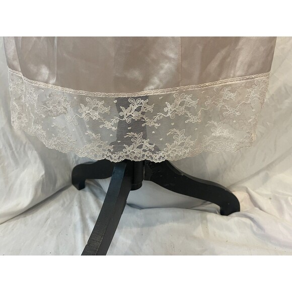 Vintage 1960's Half Slip Skirt Slip Pink Lace Wide Lace Band at Hem 14/16 Tall - Picture 2 of 6